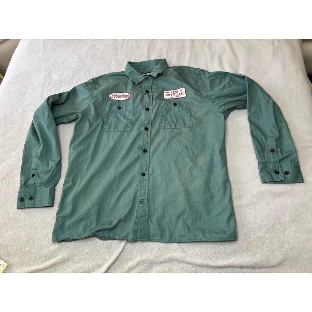Friday the 13th Camp Crystal Lake Button Up Men's Size XL Green Long Sleeve